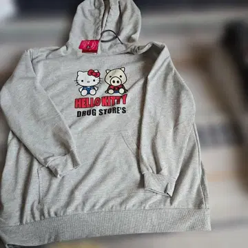 산리오 헬로키티 콜라보 후드티