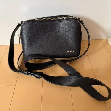 FURLA 숄더백