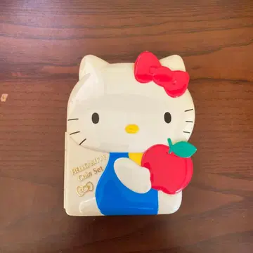 헬로키티 30주년 기념 코인 세트 2004