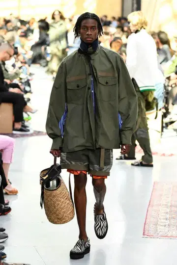 sacai 레이어드 밀리터리 셔츠