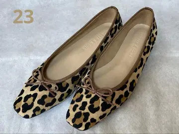 컨디션 최상 오데뜨 앤 오딜 레오파드 플랫슈즈 23cm 표범 무늬
