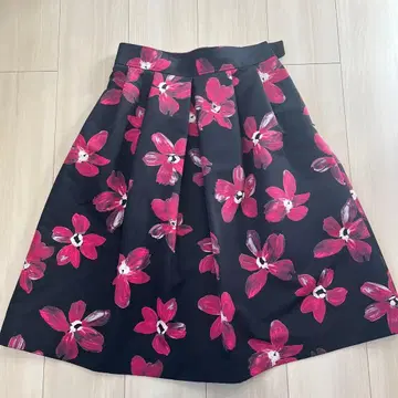 MACKINTOSH PHILOSOPHY 플라워 프린트 스커트 38