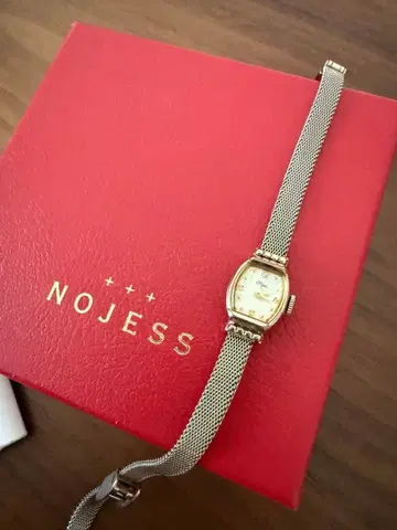 NOJESS 골드 메쉬 시계 손목시계 골드 메쉬