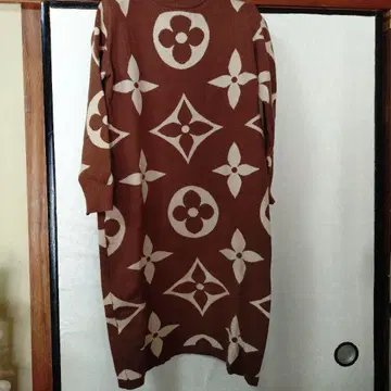 브라운 꽃무늬 7부 소매 원피스