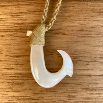 쉘 피쉬 후크형 목걸이