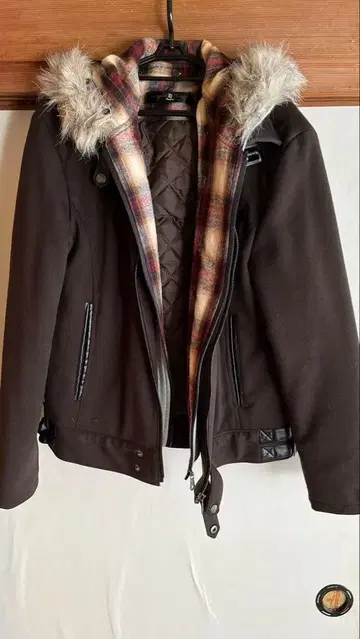 퍼 후드 캐주얼 자켓