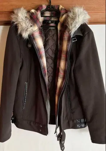 퍼 후드 캐주얼 자켓