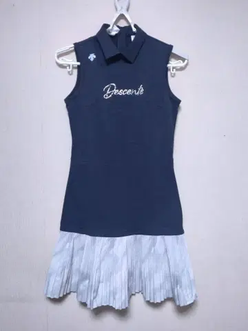 Descente 슬리브리스 골프 원피스