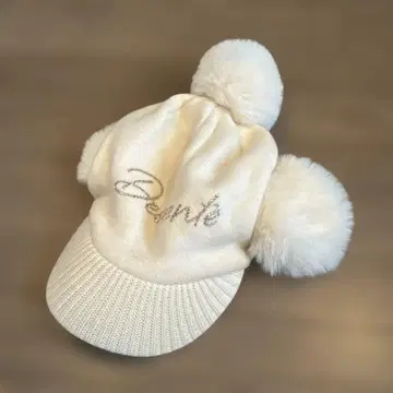 [ 미사용 새상품 ] 데상트 골프 스와로브스키 폼폼 포함 니트 모자