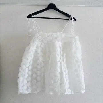 Bibiy. 화이트 뷔스티에 F 사이즈