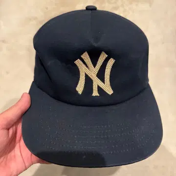 MONDAYSUCK 뉴욕 양키스 캡 네이비