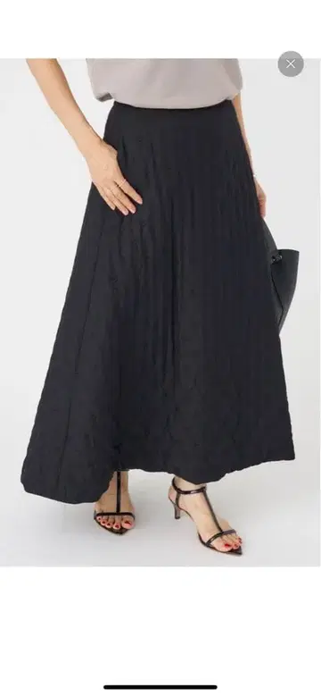 이에나 IENA 도트 퀼팅 블랙 플레어 스커트 38 M 블랙 면