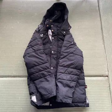 YONEX 블랙 다운 자켓 L 사이즈