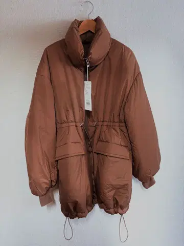 미사용 새상품 AZUL 브라운 여성용 다운 자켓 프리 사이즈 XL