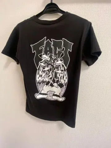 FACT 티셔츠 S 사이즈