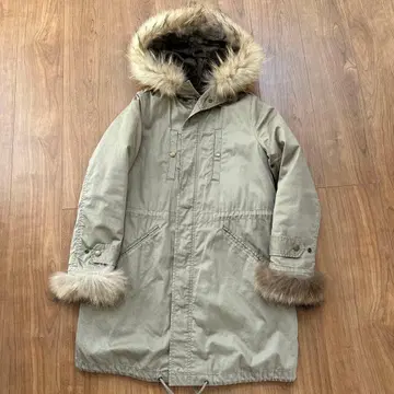 퍼 달린 모즈 코트 베이지