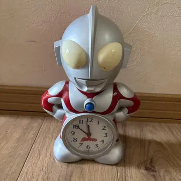 울트라맨 알람 시계 실버/레드