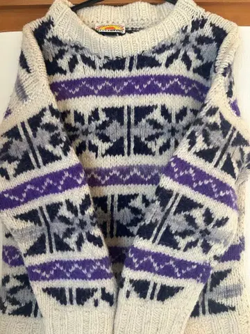 Velo Americana 눈꽃 니트 스웨터