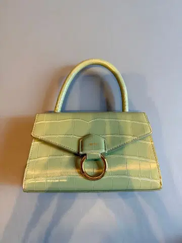 JW PEI 민트 그린 핸드백