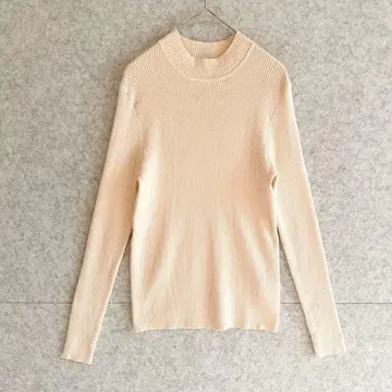 새상품급 [쉬인 데이지] 모크넥 깔끔한 리브 니트 L SHEIN