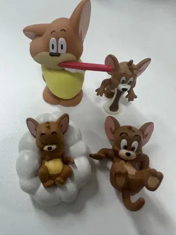 제리 피규어 세트 4개 가챠가챠 캡슐 토이