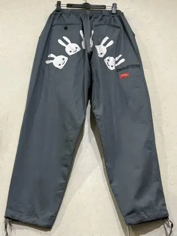 CUNE 큔NAIYC70GY 6연 토끼 워크 치노 이지 팬츠