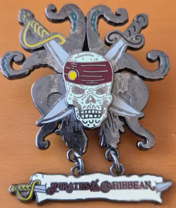 캐리비안의 해적 핀 배지