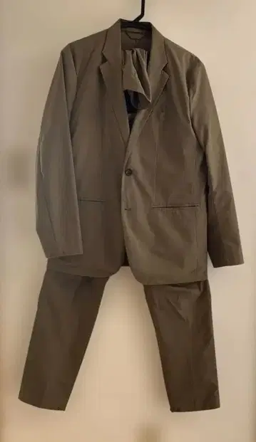 워크맨 수트 상하의 베이지 사이즈 L