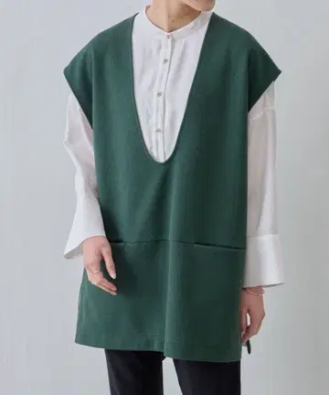 비어즐리 정가 1만 7천 엔 그린 부클 종이상자 풀오버