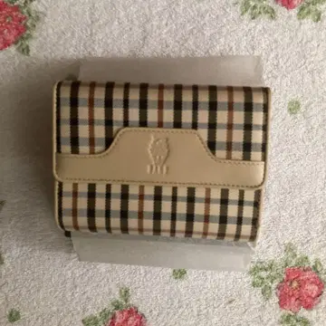 DAKS 이단 접이식 지갑