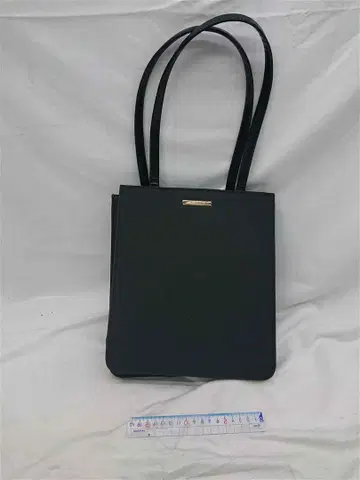 게스 GUESS 블랙 계열 토트백 여성용