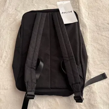 AVALLON 블랙 백팩 중형