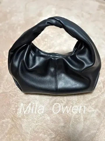 Mila Owen 블랙 핸드백