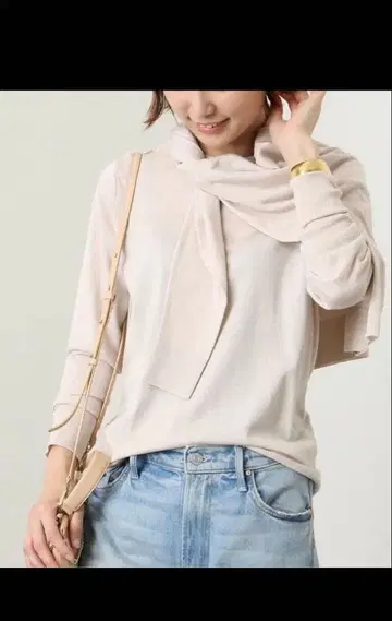 새상품 [ 두번째 클래스 ] FF30 크루넥 풀오버 사이즈 38