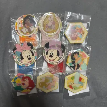 디즈니 온 클래식 핀 배지 컴프 에스메랄다, 미키 마우스, 미니 마우스