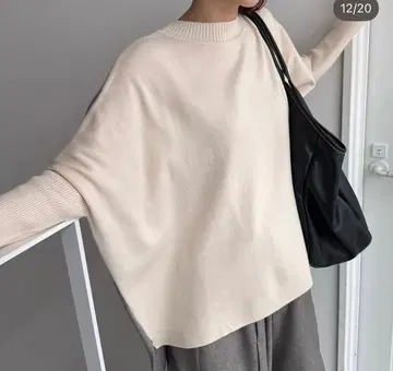 cft. 투톤 컬러 돌먼 니트 po 아이보리 x 그레이