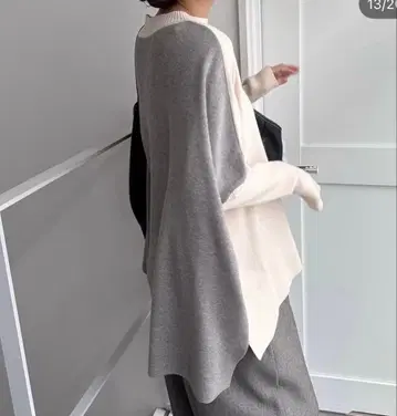 cft. 투톤 컬러 돌먼 니트 po 아이보리 x 그레이