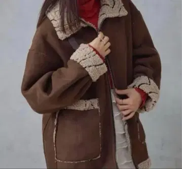 Kastane 웨이브 보아 플라이트 자켓