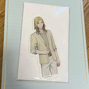 라이에모 카뮈 아크릴 스탠드