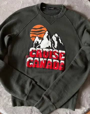 [ 레어 ] DSQUARED 크루즈 캐나다 데미지 가공 빈티지 트레이닝복