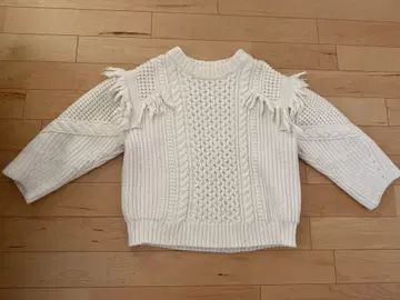 emmi 프린지 화이트 니트 스웨터