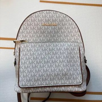MICHAEL KORS 로고 프린트 백팩