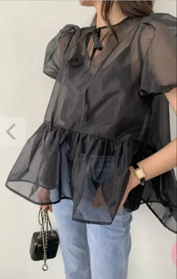 BIRTHDAY BASH 시어 플럼 프릴 TOPS