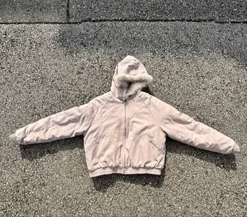베이지 퍼 후드 다운 자켓