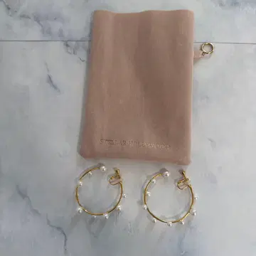 [ 새상품급 미사용 ] 스텔라 할리우드 쉘 펄 후프 귀찌