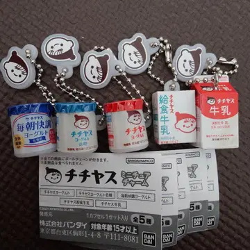 가챠 치치야스 미니어처 참 컴플리트