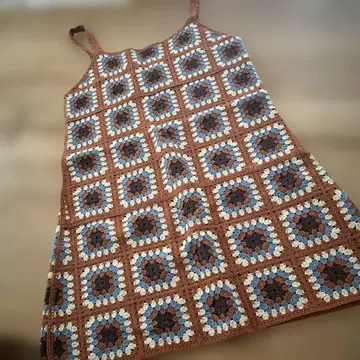 WHOAA 그래니 스퀘어 뷔스티에