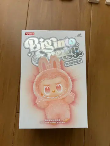 POP MART Big into Energy 봉제 인형