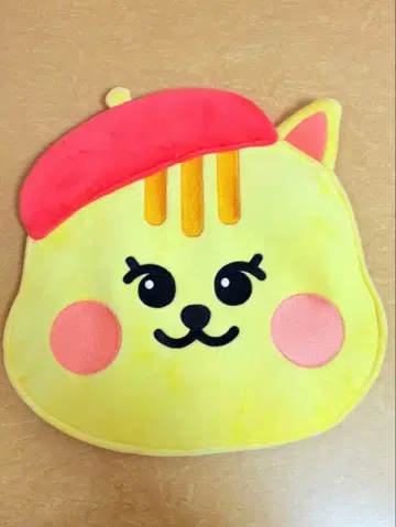 NiziU RIKU 부채 케이스