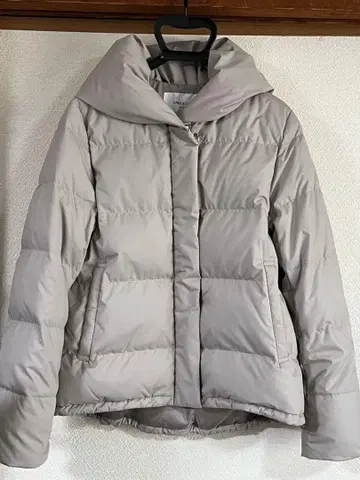 OPAQUE.CLIP 오파크 클립 뮬러 다운 38 M 베이지